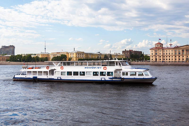 Теплоход «Москва 187»